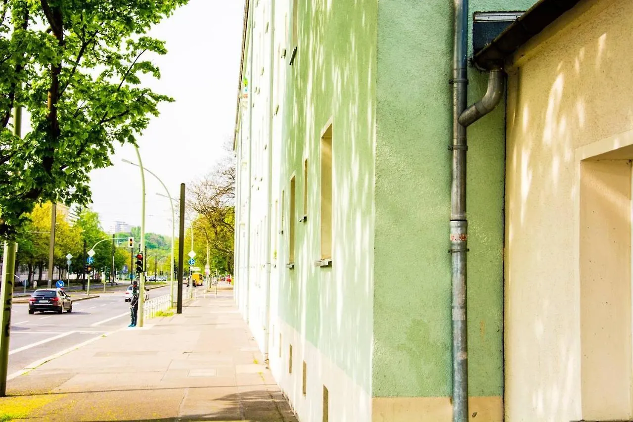 Holiday home Apartment With 3 Bedroom +1.5 Bthrm +A/C In Prenzlauer Berg Berlin Germany